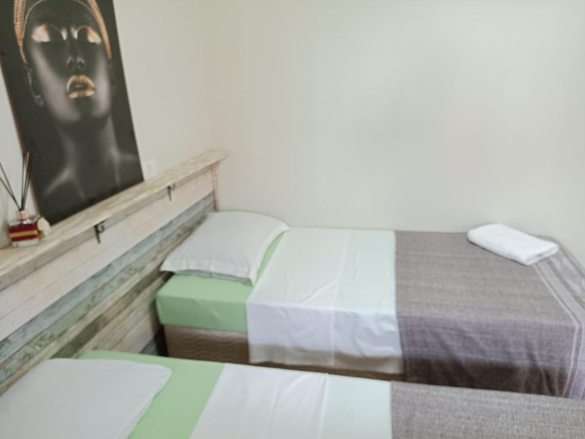 Alpha Hospedaria & Hostel Londrina Buitenkant foto