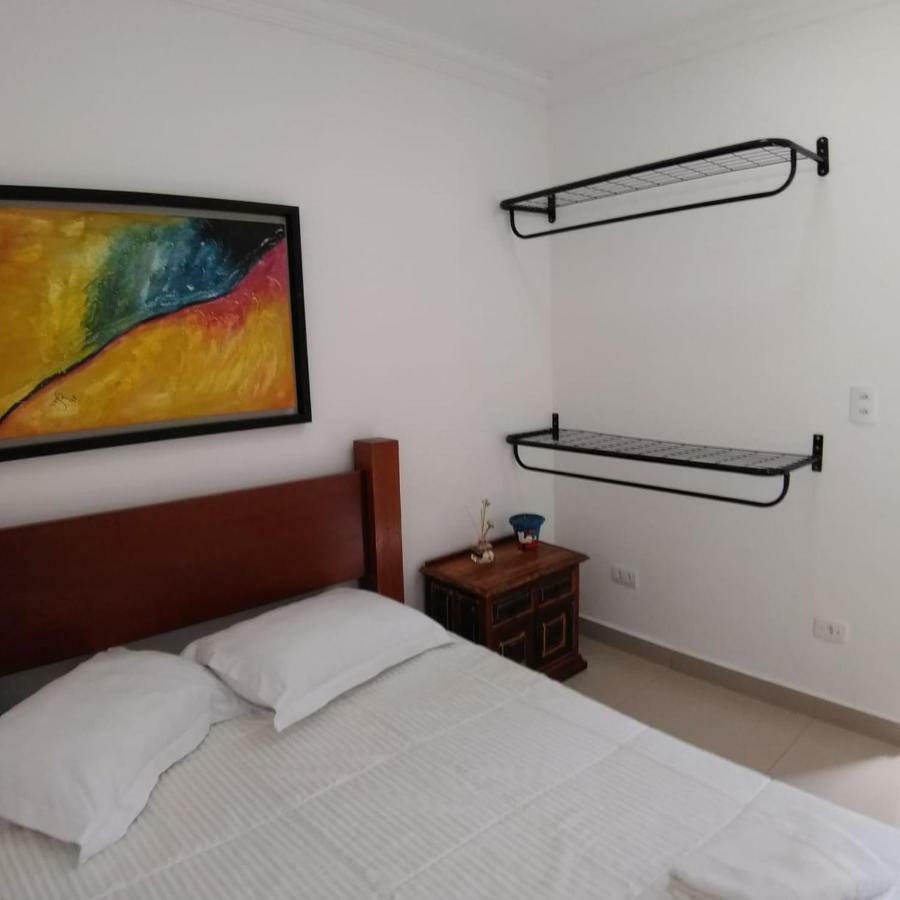 Alpha Hospedaria & Hostel Londrina Buitenkant foto