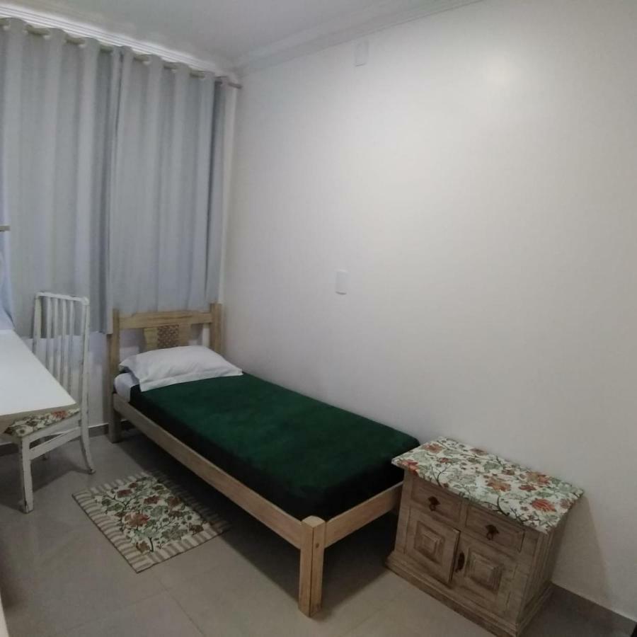 Alpha Hospedaria & Hostel Londrina Buitenkant foto