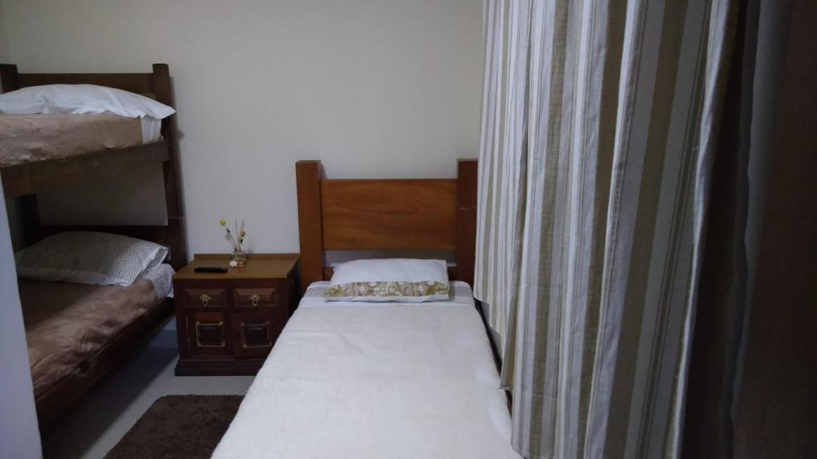 Alpha Hospedaria & Hostel Londrina Buitenkant foto
